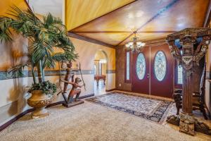 Las Casas Enterprise