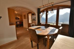 Appartements CHALET SERRE CHEVALIER AVEC VUE EXCEPTIONNELLE : photos des chambres