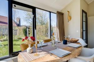 Kluut I Prachtige Woning met Sauna en Openhaard