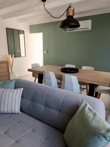 Maisons de vacances Maison de centre-ville Ars en Re : photos des chambres