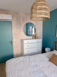 Maisons de vacances Maison de centre-ville Ars en Re : photos des chambres