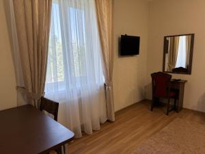 Золотий Берег