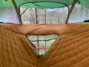 Karula Stay - Exclusive Cliffside Camper & Floating Treetent Experience