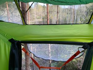 Karula Stay - Exclusive Cliffside Camper & Floating Treetent Experience