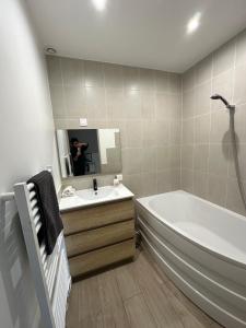 Appartements Barneville-Plage a 150m de la mer - grand hebergement cosy : Appartement 3 Chambres