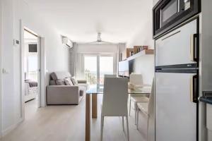 RentitSpain - Nerja - Apartamentos Vistas Únicas al Mar Mediterráneo