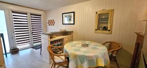 Maisons de vacances Maisonnette St Cado : photos des chambres