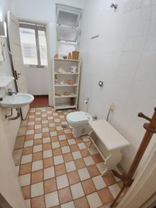 Pitangueiras frente ao mar com 2 quartos e 1 vaga