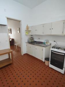 Pitangueiras frente ao mar com 2 quartos e 1 vaga