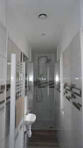 Studio bien placé, accès rapide A2 et centre