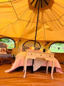 Hertford belltent farm stay riverside firepit bbq