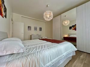 25 minutes MILANO DUOMO Elegant Apartment Center Sesto