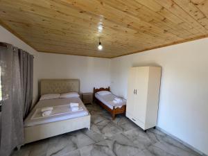 Oni Apartments