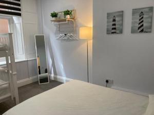 Sunny Side Apartment Swanage town centre