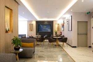 فندق زوايا الماسية الدائري