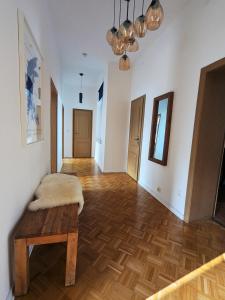 Zentral gelegen, Sehr geräumig, 3 Zimmer, 3 Betten