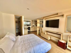 Apartamento con amplia zona de trabajo