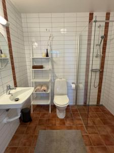 Spacious & elegant apartment in a stable at Kvarnviks Gård