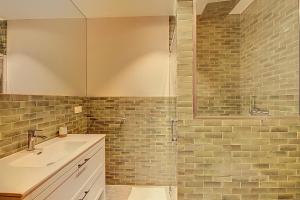 Villas Superbe Mas Provencal renove avec piscine, billard et climatisation a Paradou : photos des chambres