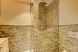 Villas Superbe Mas Provencal renove avec piscine, billard et climatisation a Paradou : photos des chambres