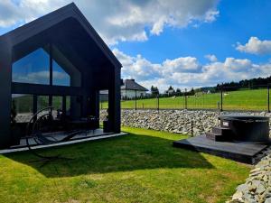 Stodoły na wzgórzu