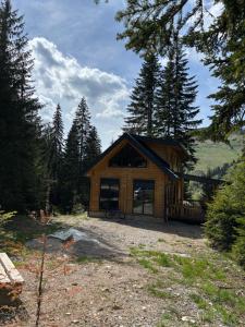 Mirsads Mountain Cottage
