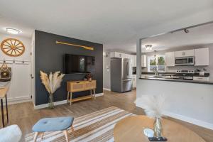 Modern Chic Home in Windham