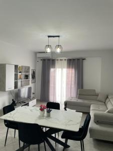 Soleira Apartment
