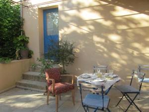 B&B / Chambres d'hotes La Colline Bleue : photos des chambres