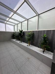 شقة فندقيه في الملقا مقابل الافنيوز lL14