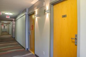 Toronto Metropolitan University-International Living Learning Residence
