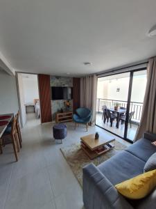 Central and Elegant Apartment