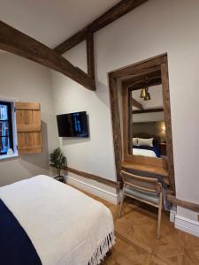 The Heritage Hideaway