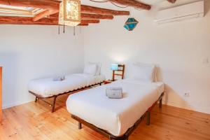 Vila Vintage Beach 3,5km Pool AC WiFi Billiard