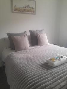 Room near Macclesfield Hospital