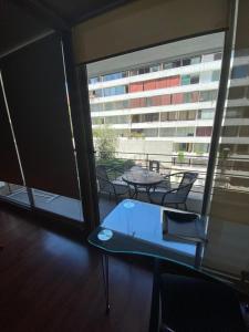 Excelente ubicación, cercano a metro, Costanera Center, Clínicas