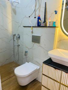 Luxurious Studio Near Expo Mart