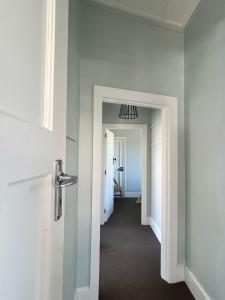 Spacious, Sunny and Warm Home in Kaikoura