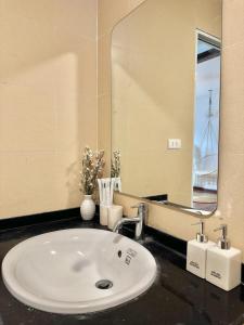 4BRs-CozyHome-Central-HanoiOperaHouse