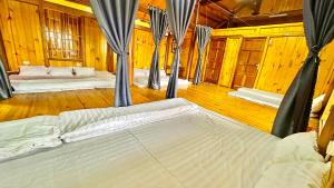 Nàng ban house - Ubytování bez kategorie ve městě Moc Chau