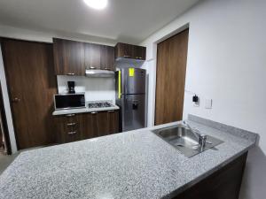 Nuevo depa con alberca y gym