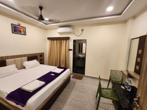 HOTEL ABHISHEK inn
