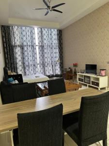 MCity Jalan Ampang 5mins KLCC, Gleneagles Hospital