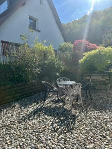 Moderne 65m2 Wohnung mit Garten am Waldrand nähe Basel