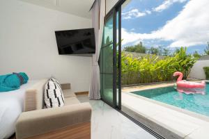 5 minutes from Laguna - Private Pool 3BR