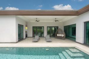 5 minutes from Laguna - Private Pool 3BR