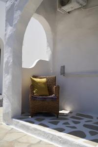 THIRAMNIA KaGa kythnosuites