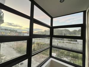 Modern 2nd Floor Studio Unit