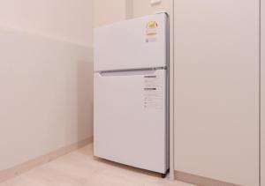 Fully-equipped premium single accommodation