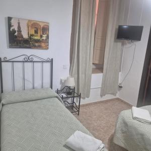Double or Twin Room with Private Bathroom room in Pensión Javier